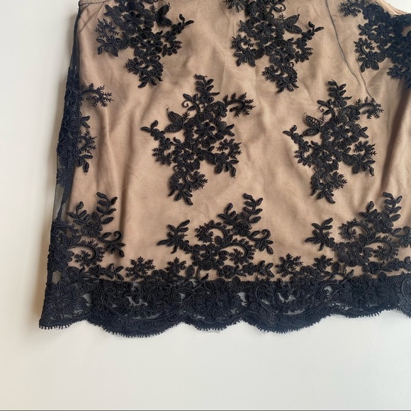 Francesca’s Miami Lace Top - Picture 7 of 12